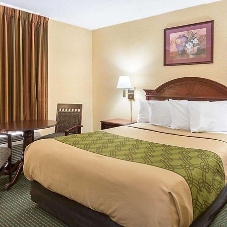 Econo Lodge Near Quantico Marine Base Dumfries Eksteriør bilde