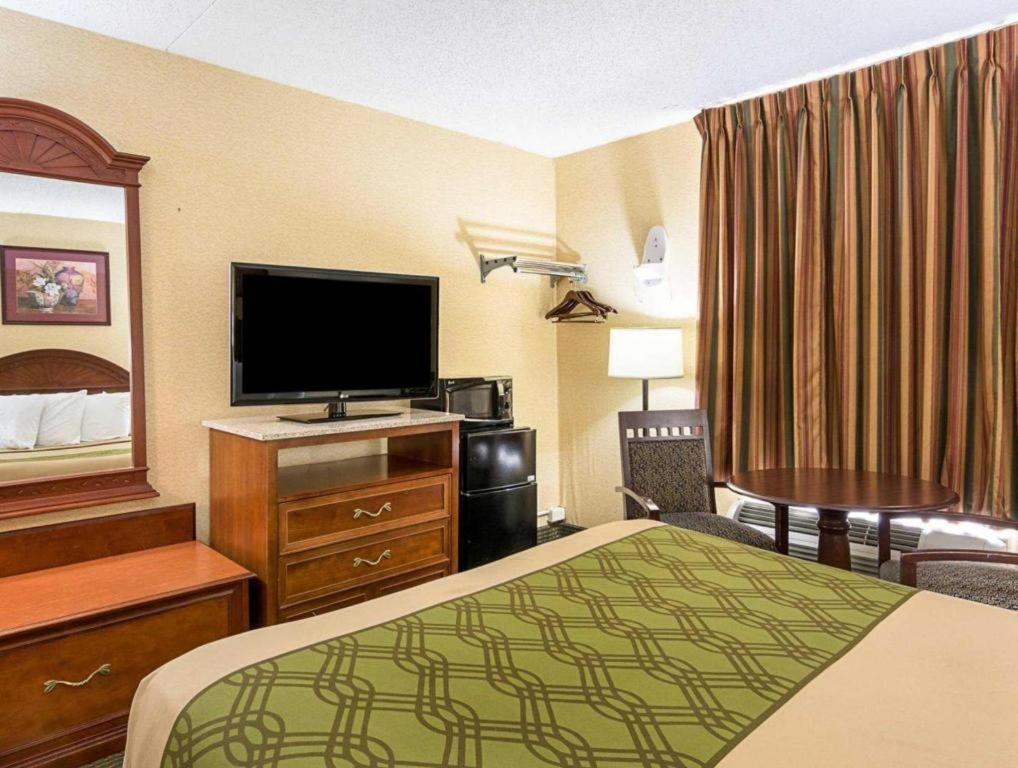 Econo Lodge Near Quantico Marine Base Dumfries Eksteriør bilde