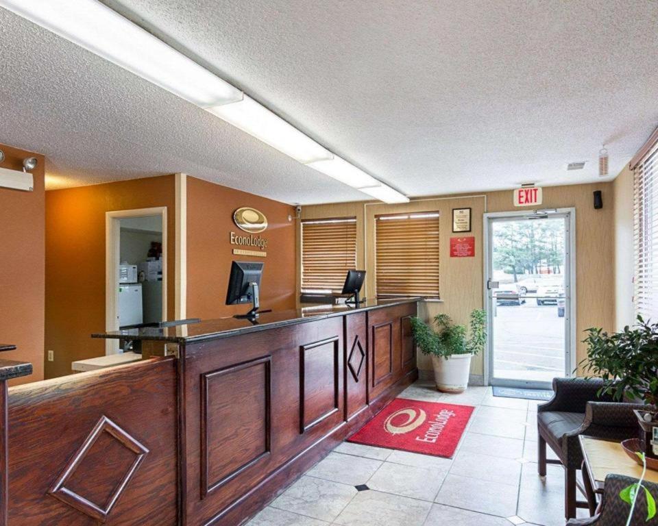 Econo Lodge Near Quantico Marine Base Dumfries Eksteriør bilde